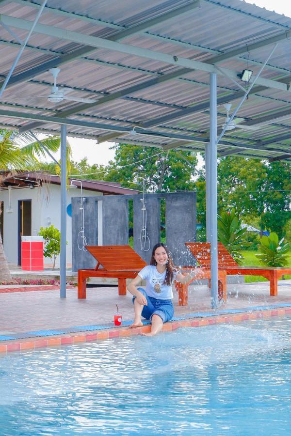 Srihome ยายศรีโฮมแอนแคมป์ปิ้ง Ban Don Tum Zewnętrze zdjęcie